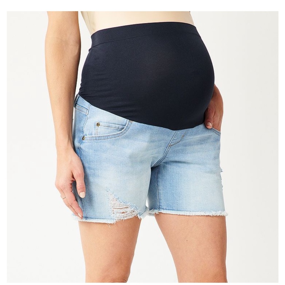 NWT Maternity Sonoma Over-the-Belly Panel Jean Shorts (8)
